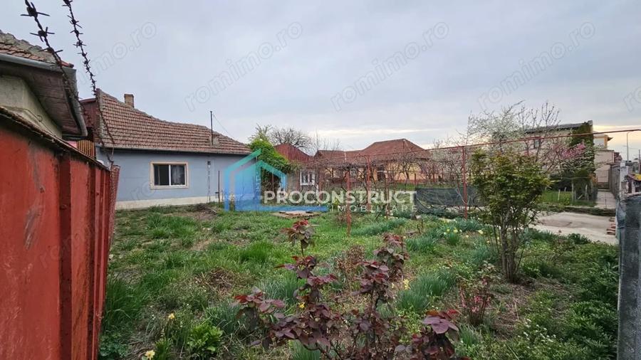 Teren de 1400 mp, în Bogdăneștilor