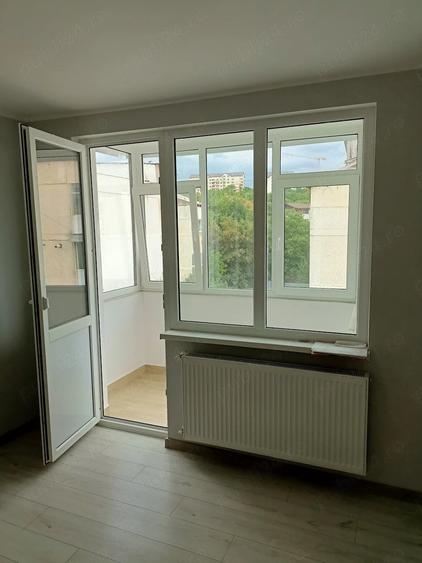 Apartament cu 2 camere semidecomandat în Dărmănești