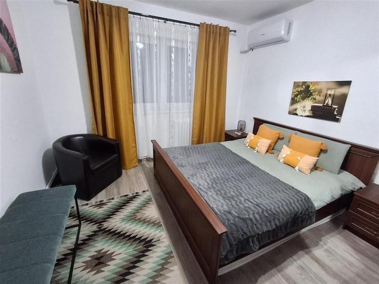 Apartament cu 3 camere decomandat în Vasile Aaron