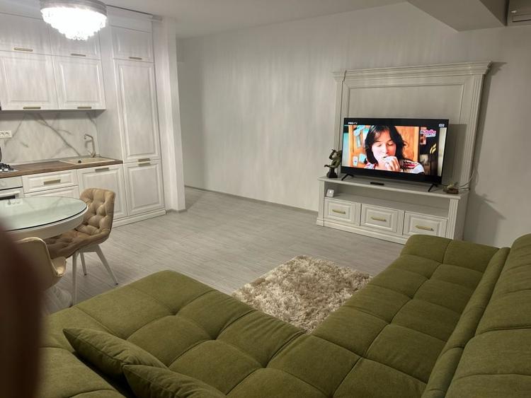 Apartament cu 2 camere, mobilat în Tomis Nord
