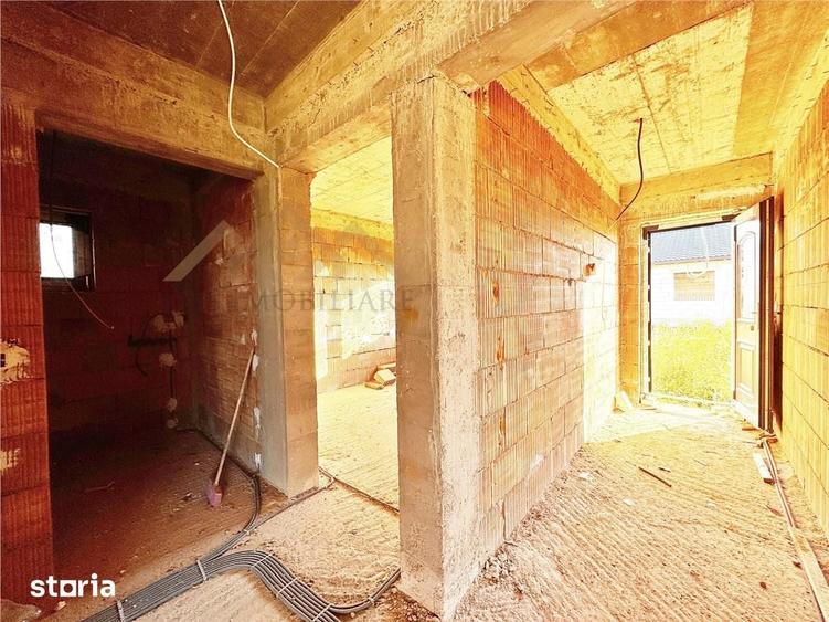 Casă cu 4 camere cu Teren 500 Mp în Tăuții-Măgherăuș