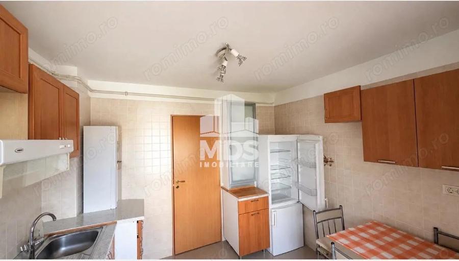 Decomandat la etaj 2 cu 2 bai si 2 balcoane parc Bucovina - 9