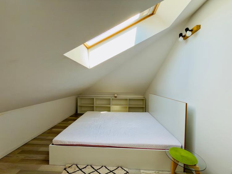 Apartament cu 3 camere semidecomandat în Popas Păcurari