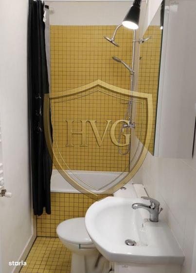 Apartament cu 3 camere, mobilat în Central