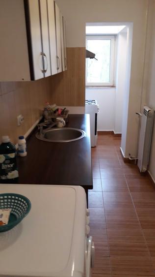 Garsonieră decomandată în Crângași