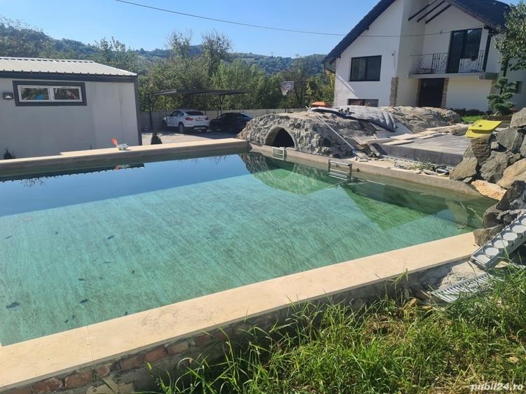 Casă cu 4 camere cu Teren 1750 Mp în Central