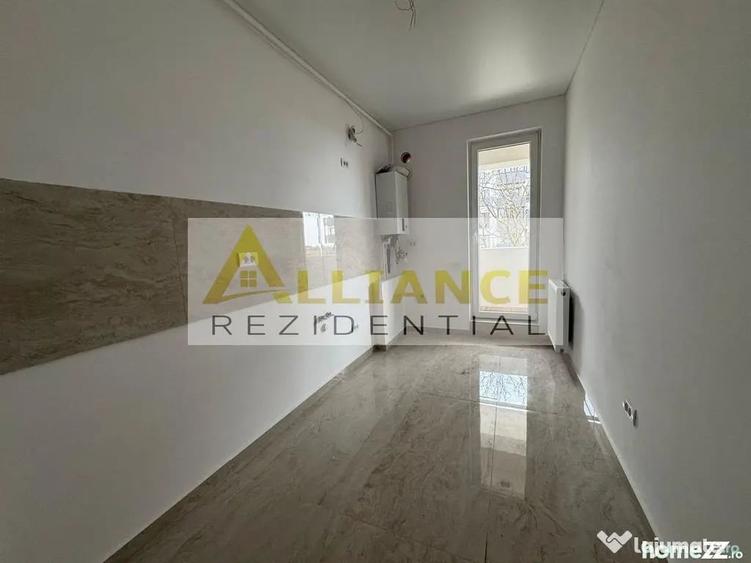 Apartament cu 2 camere decomandat în Apărătorii Patriei