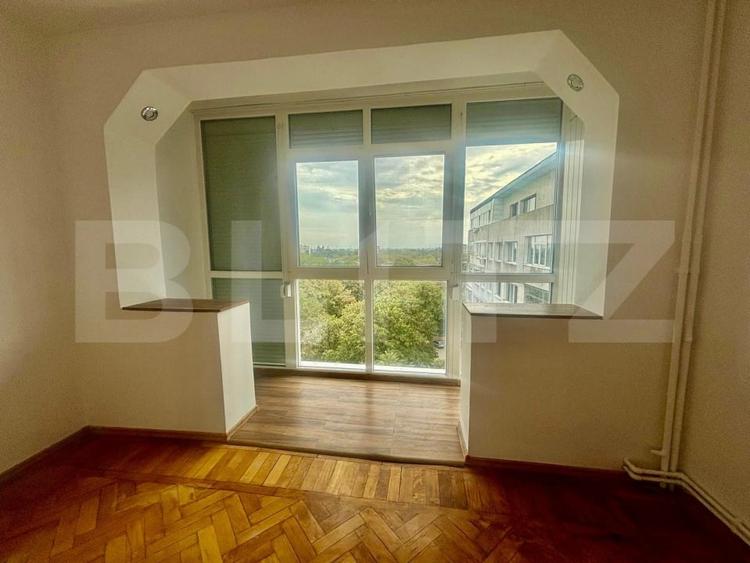Apartament de vanzare, cu 3 camere, 63 mp, zona Cameliei - 13