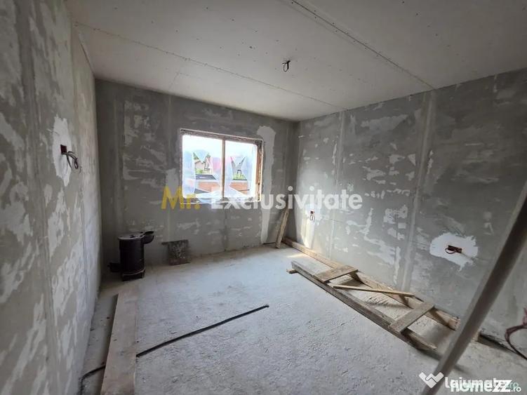 Casă cu 4 camere cu Teren 300 Mp în Găvana