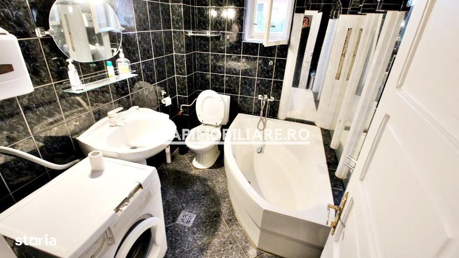 Casă cu 4 camere cu Teren 10000 Mp în Sâncraiu de Mureș