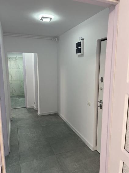 Apartament cu 2 camere decomandat în Sebastian