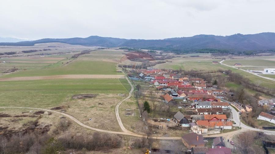 Teren Construcții intravilan de 9979 mp, în Crizbav