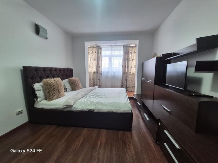 Apartament cu 2 camere decomandat în Precista
