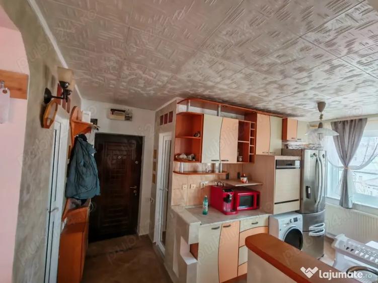 Apartament cu 3 camere decomandat în Tomis Mall