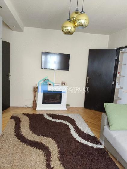 Apartament cu 3 camere semidecomandat, mobilat în Lipovei