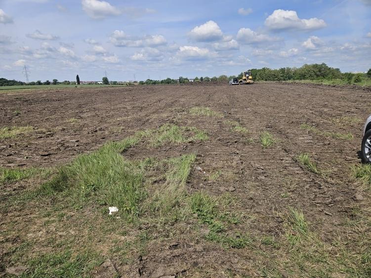 Teren Construcții intravilan de 601 mp, în Dumbrăvița