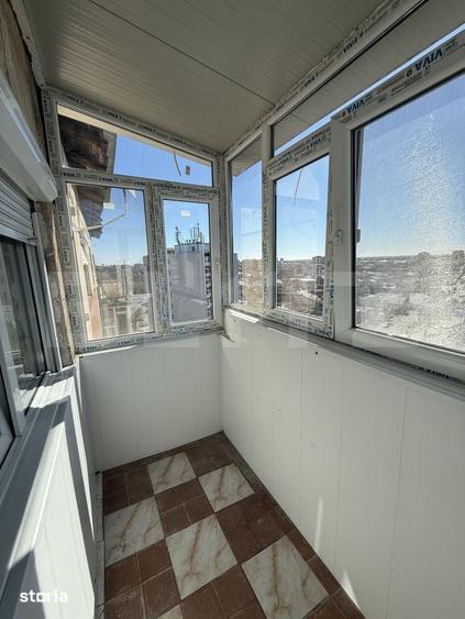 Apartament cu 3 camere decomandat în Micro 3