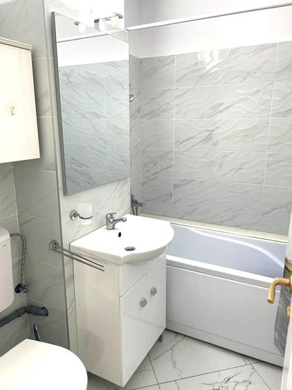 Apartament cu 2 camere decomandat, mobilat în Dumbrava 2