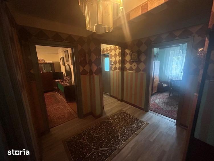 Apartament cu 3 camere în Central