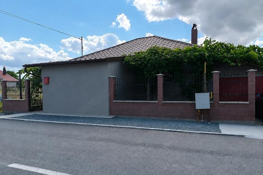 Casă cu 3 camere cu Teren 1000 Mp în Limanu