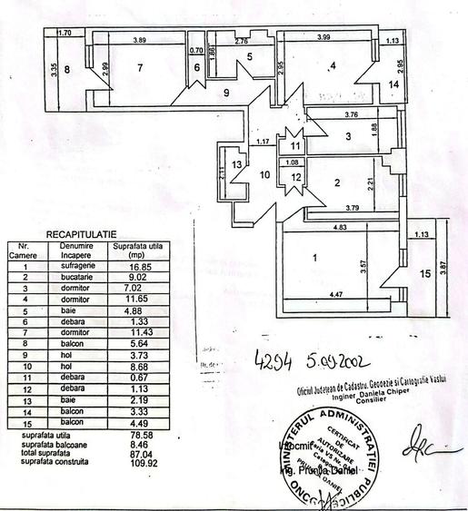 Apartament cu 4 camere decomandat în Est