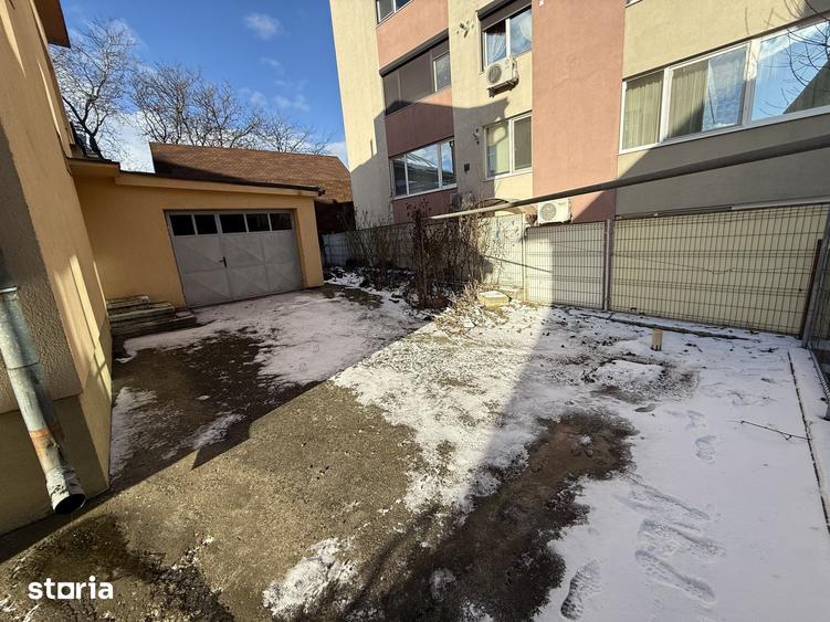 Casă cu 6 camere cu Teren 416 Mp în Ultracentral