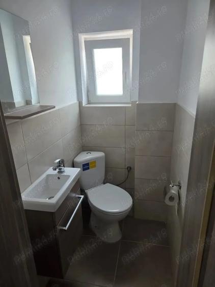 Apartament cu 2 camere semidecomandat în Dacia