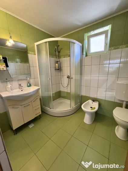 Casă cu 4 camere cu Teren 1400 Mp în Central
