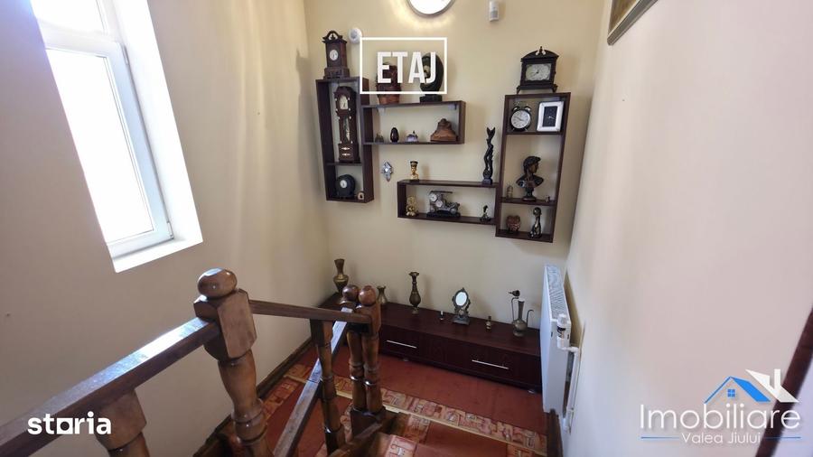 Casă cu 4 camere cu Teren 167 Mp în Ultracentral