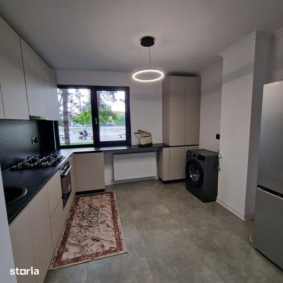 Apartament cu 3 camere decomandat în Mazepa 1