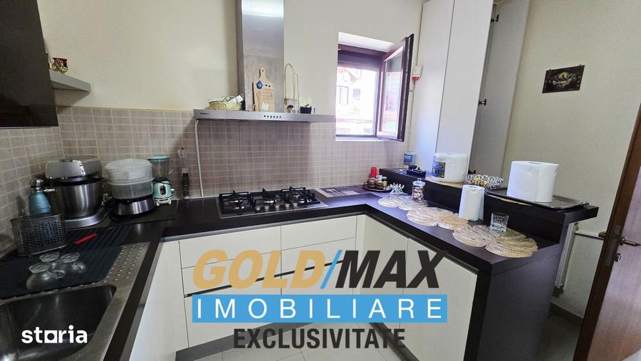Casă cu 5 camere cu Teren 338 Mp în Găvana