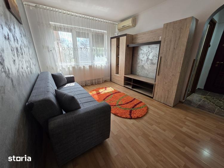 Apartament cu 2 camere semidecomandat în Viziru 1