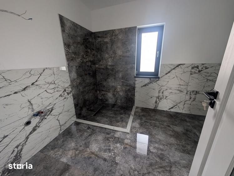 Casă cu 4 camere cu Teren 400 Mp în Hemeiuș