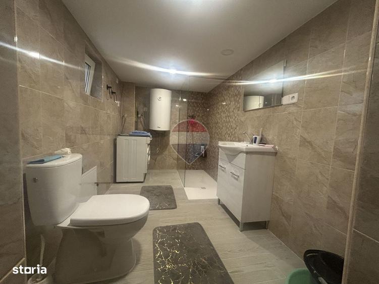 Casă cu 3 camere în Central