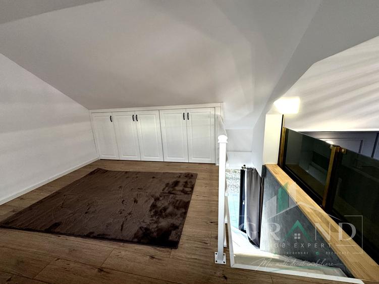 Duplex cu 3 camere cu Canalizare în Între Lacuri