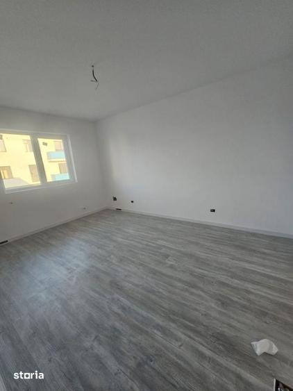 Casă cu 3 camere cu Teren 200 Mp în Central