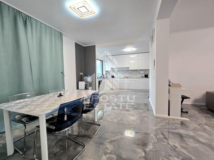 Casă individuală cu 5 camere cu Canalizare în Săcălaz