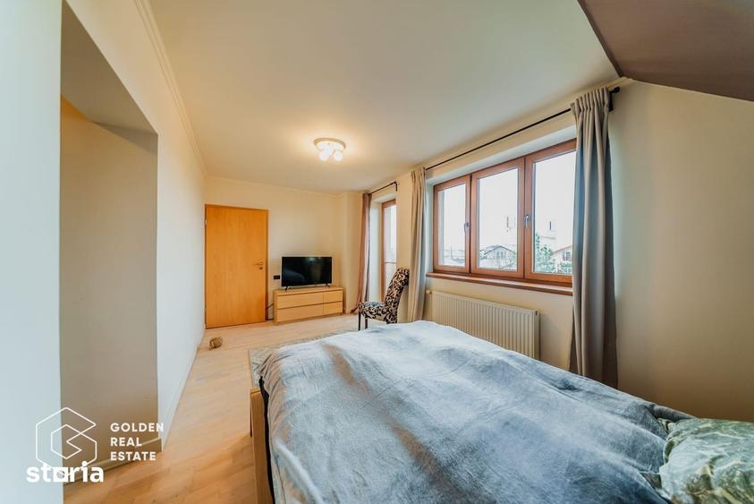 Casă cu 5 camere cu Teren 700 Mp în Grădiște