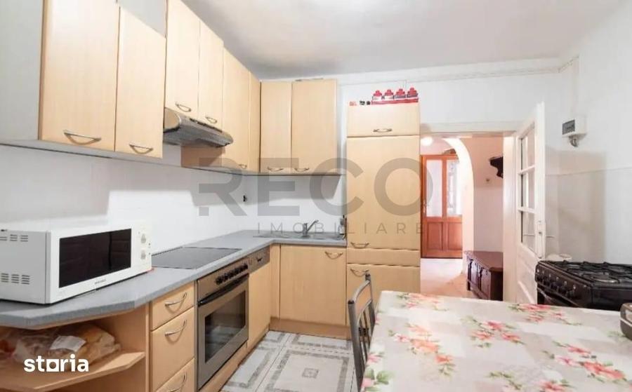 Casă cu 4 camere cu Teren 1672 Mp în Tămășeu