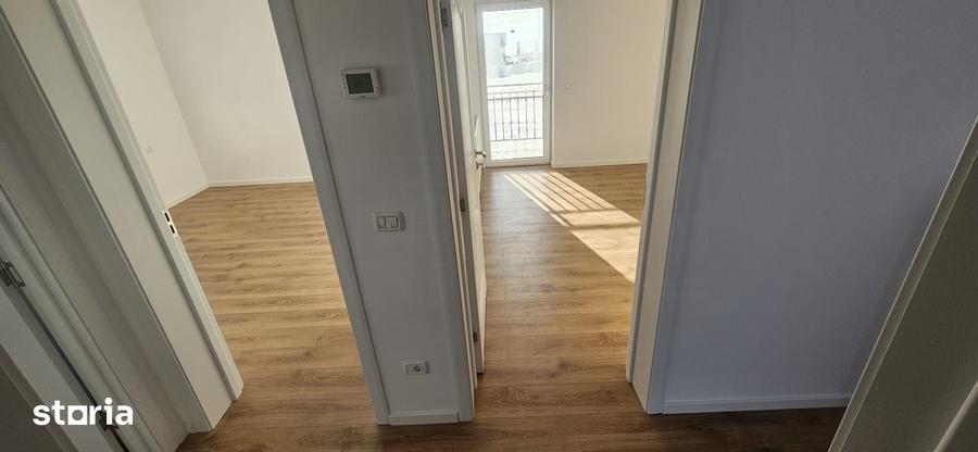 Casă cu 4 camere cu Teren 275 Mp în Ipotești
