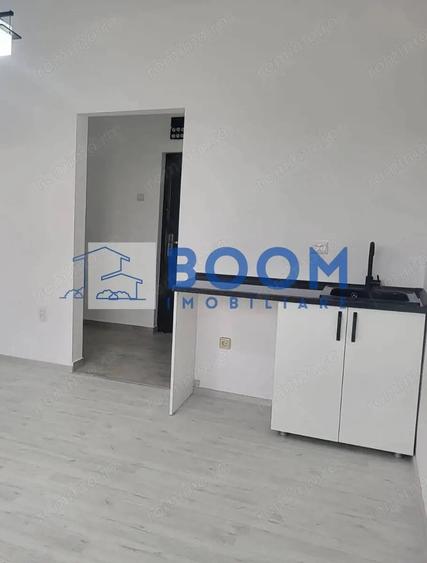 Garsonieră decomandată în Troianu