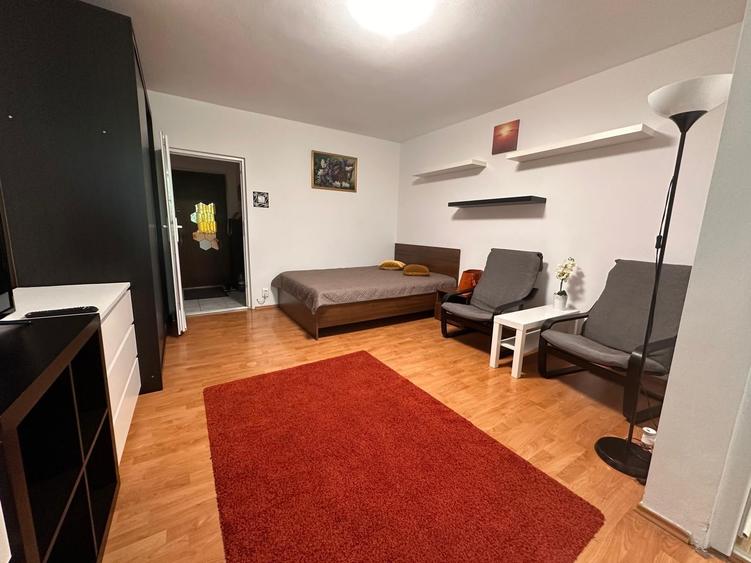 Apartament cu 2 camere decomandat în Drumul Taberei