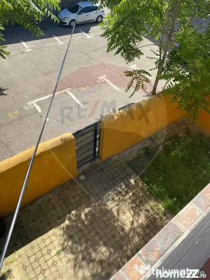 Casă cu 5 camere cu Teren 188 Mp în Vitan