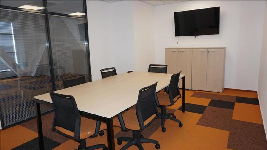 Birou, de 290.54998779297 mp, în Ultracentral