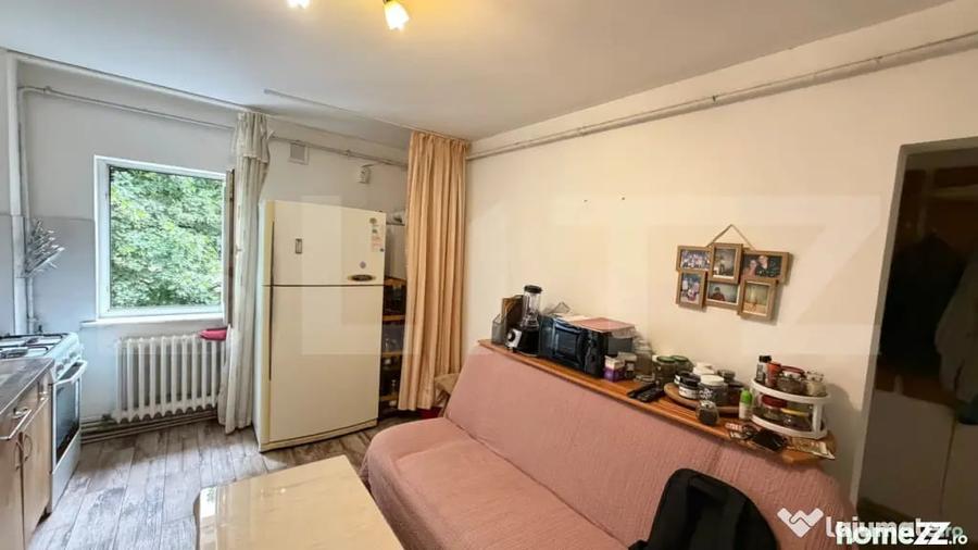 Apartament cu 2 camere semidecomandat în Central
