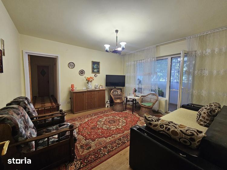 Apartament cu 3 camere în Gojdu
