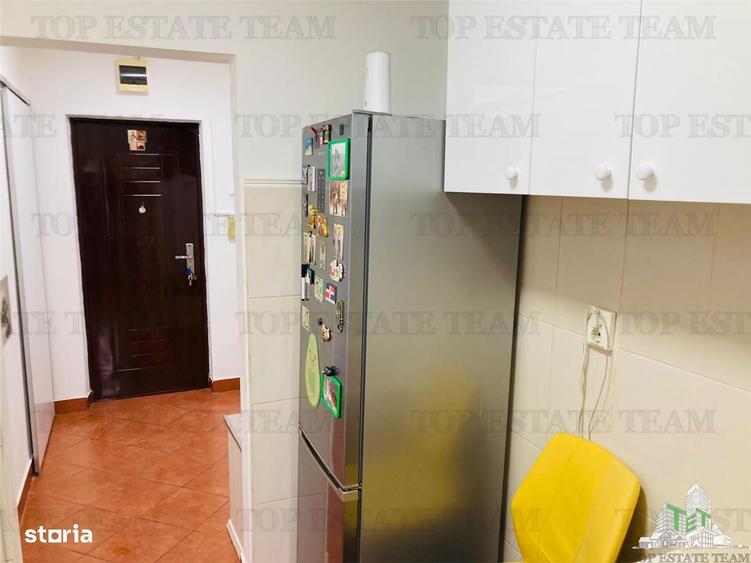Apartament cu 2 camere semidecomandat, mobilat în Titan — fotografia 1