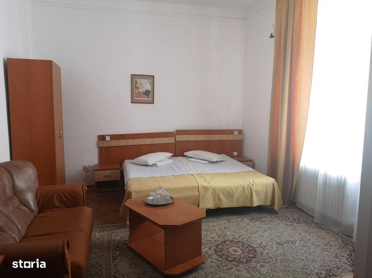 Spațiu comercial, de 1,200 mp, în Ultracentral