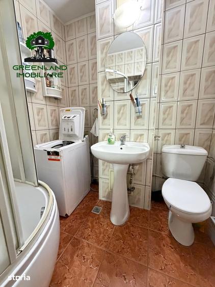 Apartament cu 2 camere decomandat în Mircea cel Bătrân