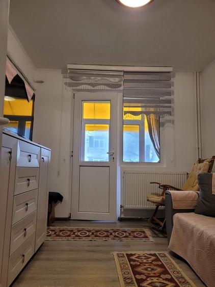 Apartament cu 2 camere semidecomandat, mobilat în Groapa